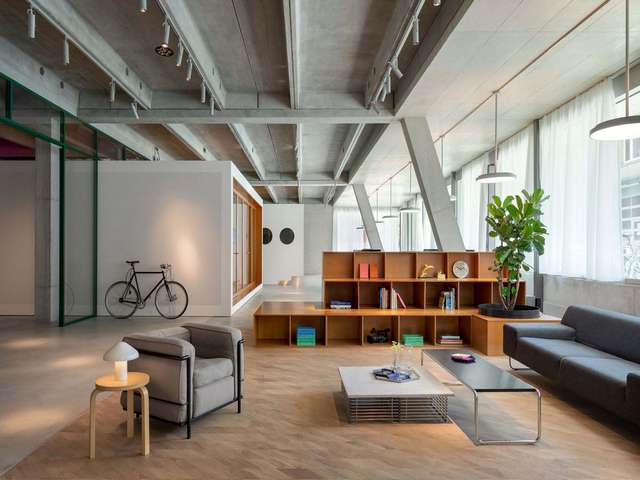 新吴区迈巴赫商务车租赁信用分免押金